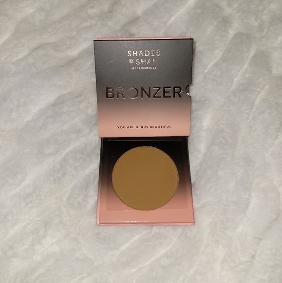 Shades by shan walnut bronzer - Picture 3 of 4